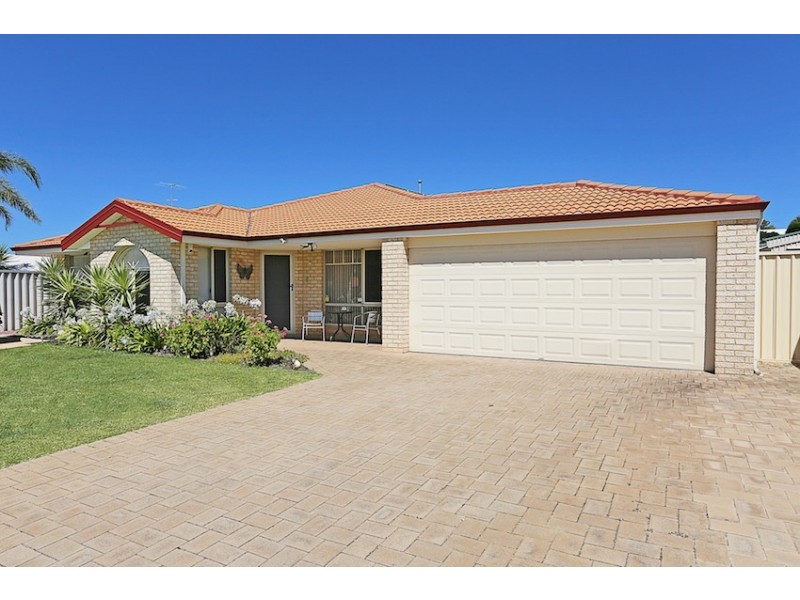 3 Staunton Rise, Halls Head WA 6210