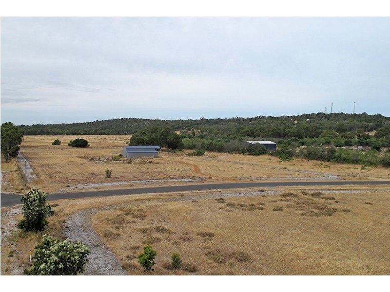 7 Stacey  Rise, Lake Clifton WA 6215