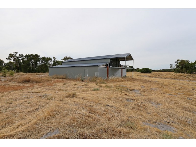 7 Stacey  Rise, Lake Clifton WA 6215