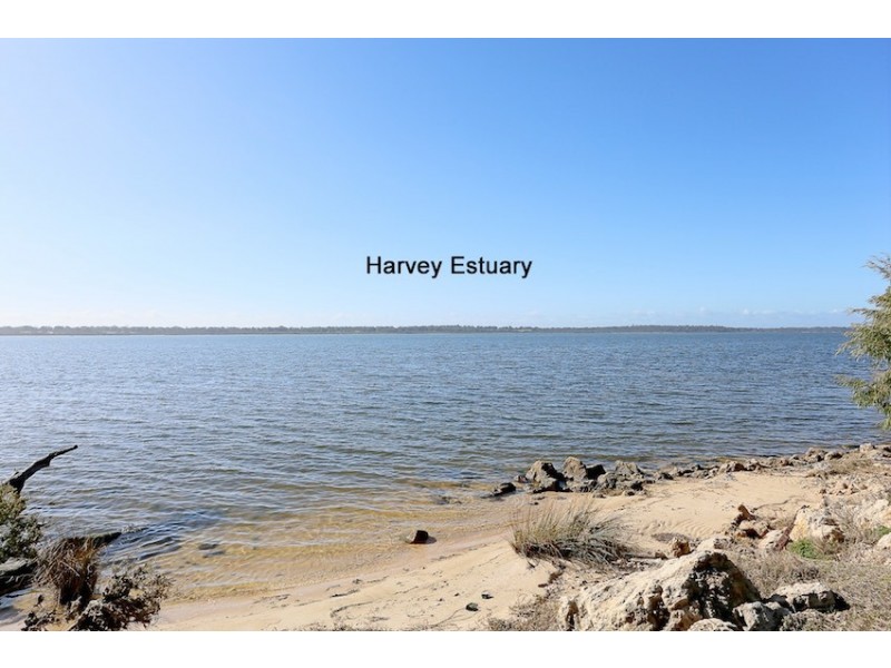 7 Stacey  Rise, Lake Clifton WA 6215