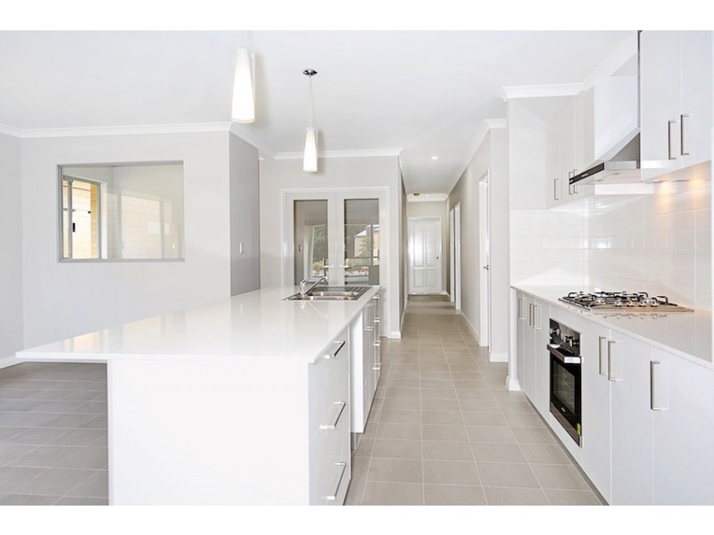 12 Dotterel Drive, Dudley Park WA 6210