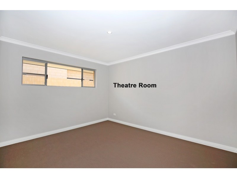 12 Dotterel Drive, Dudley Park WA 6210