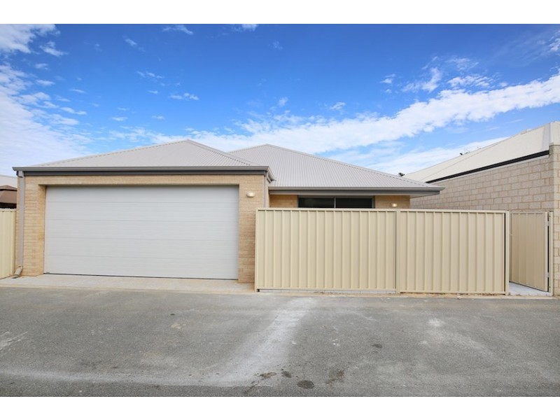 12 Dotterel Drive, Dudley Park WA 6210