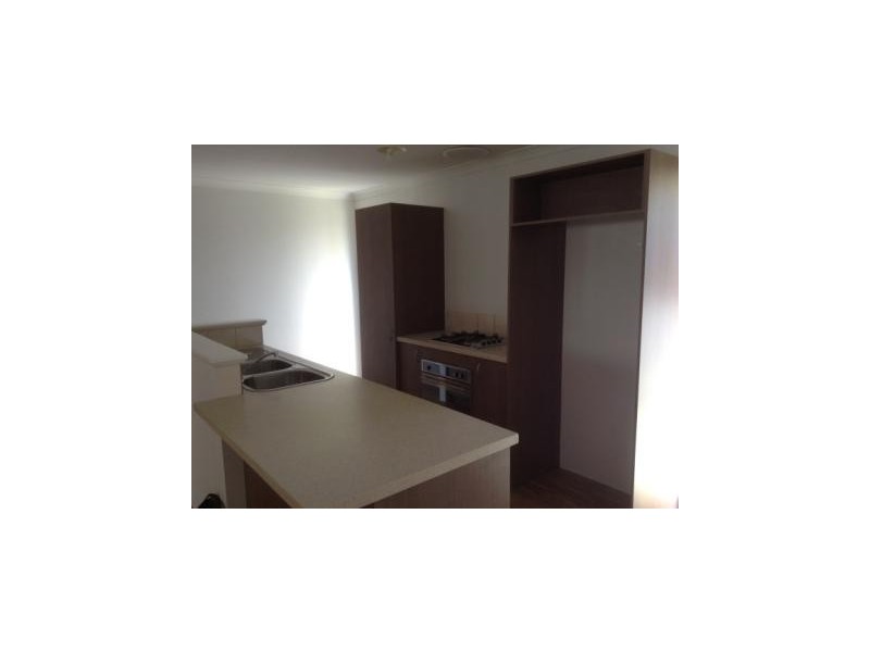 2 Grandmere Parade, Meadow Springs WA 6210