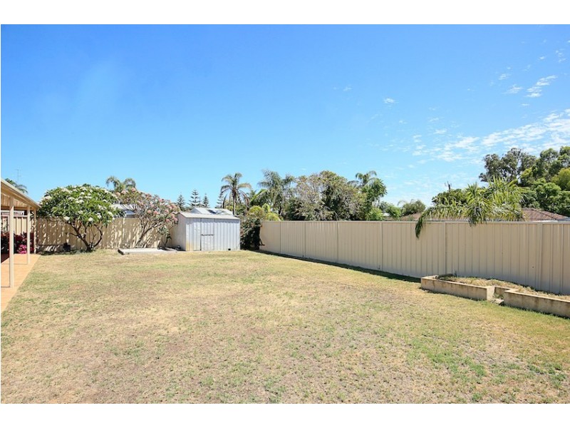15 Windermere Way, Greenfields WA 6210