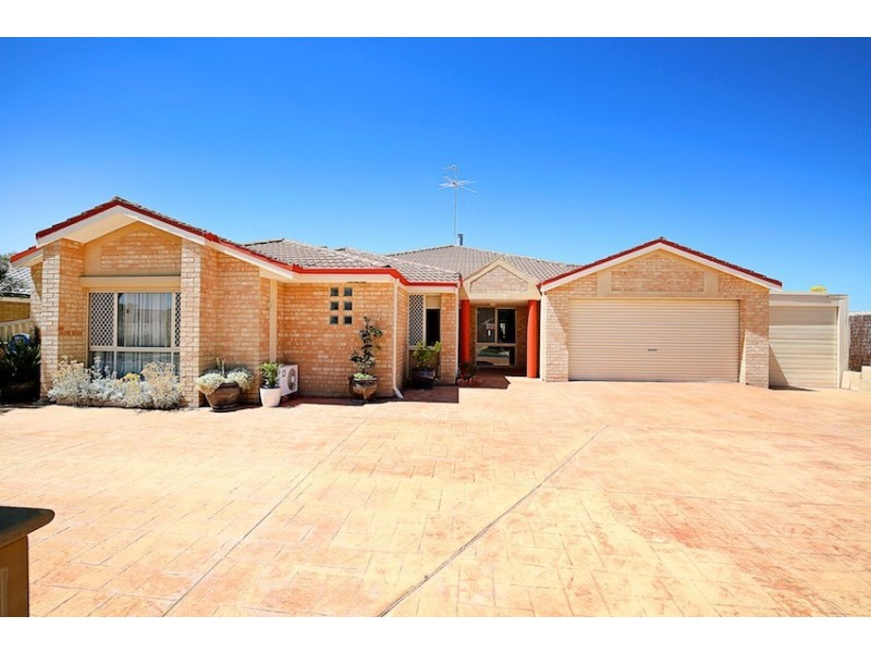 13 Quamby Court, Silver Sands WA 6210