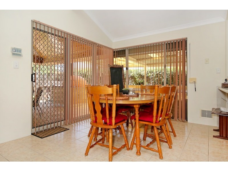 13 Quamby Court, Silver Sands WA 6210