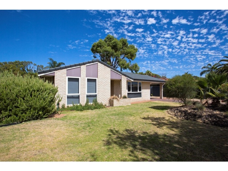 37 Glencoe Parade, Halls Head WA 6210