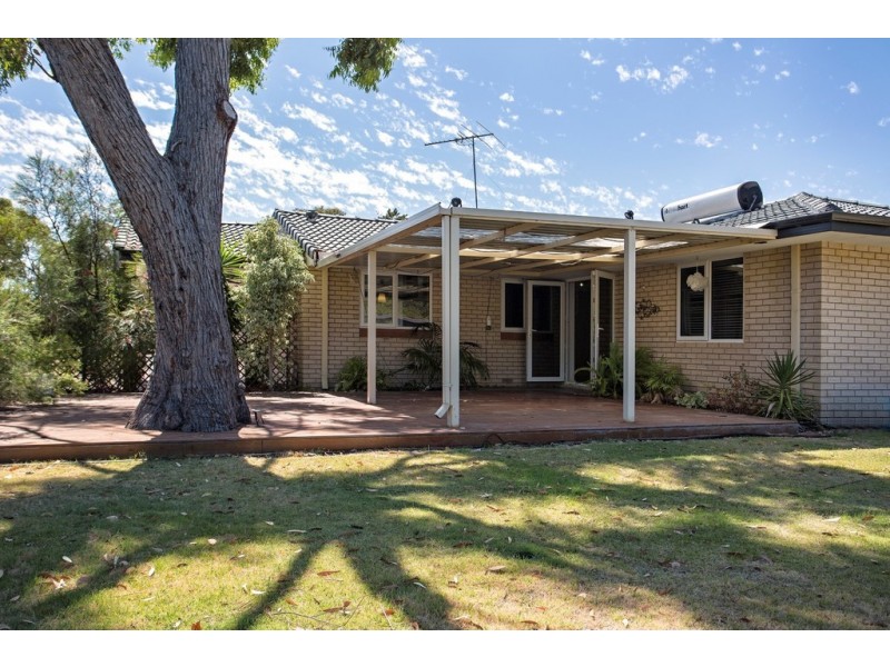 37 Glencoe Parade, Halls Head WA 6210