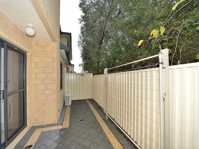 7/15 Peel Street, Mandurah WA 6210