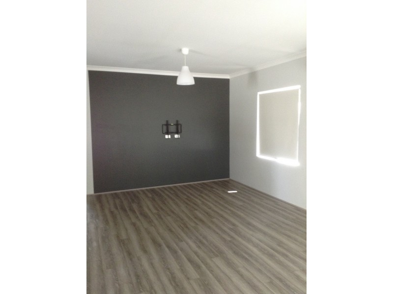 13B Kallang Road, Coodanup WA 6210