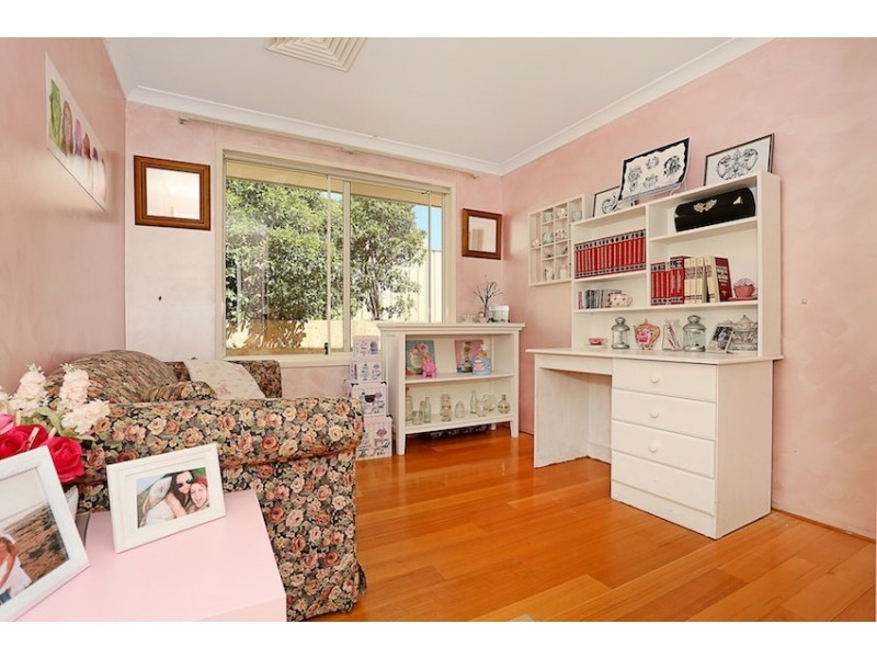 4 Fair Oaks Court, Meadow Springs WA 6210