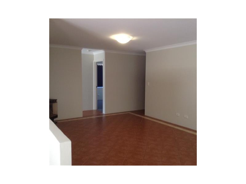 83 Templetonia Promenade, Halls Head WA 6210