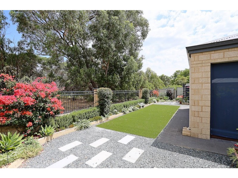 26 Bellavista Parade, Meadow Springs WA 6210