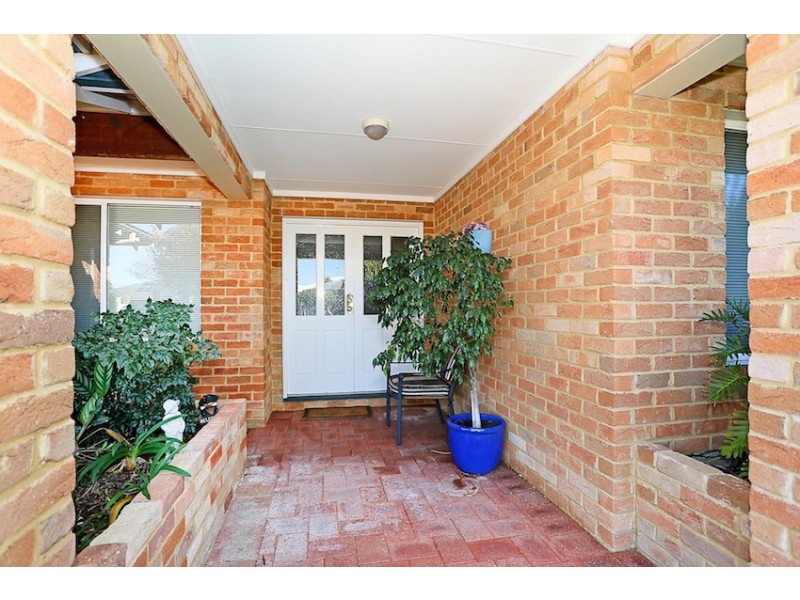 24 Mayfair Mews, Meadow Springs WA 6210