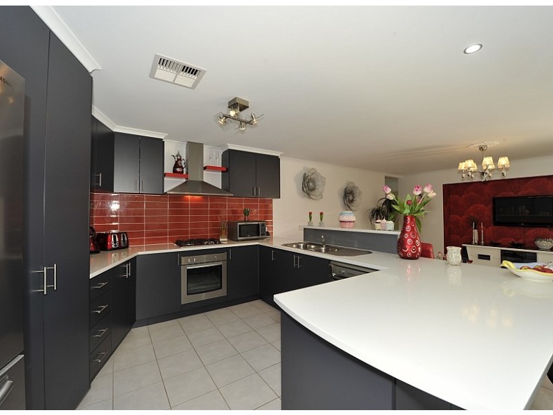 56 Carissa Turn, Halls Head WA 6210