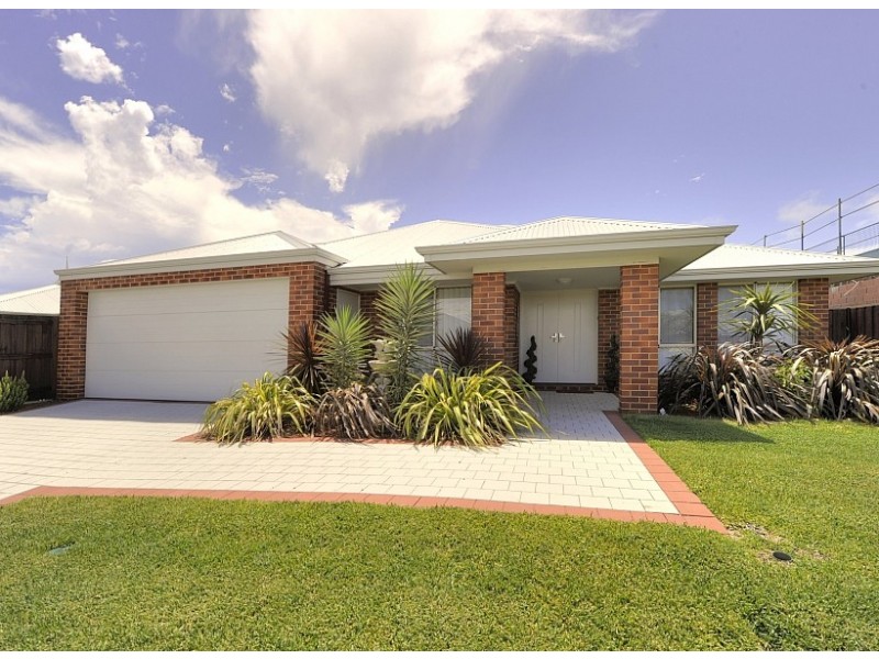 56 Carissa Turn, Halls Head WA 6210