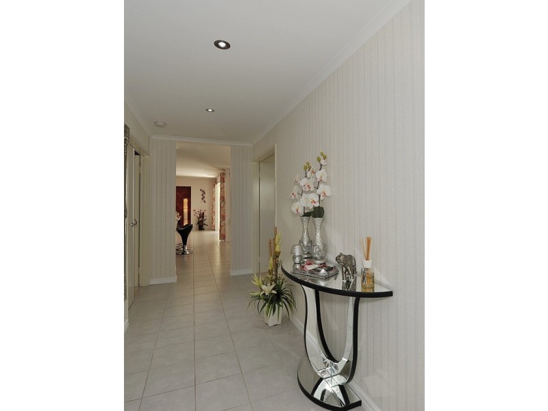 56 Carissa Turn, Halls Head WA 6210