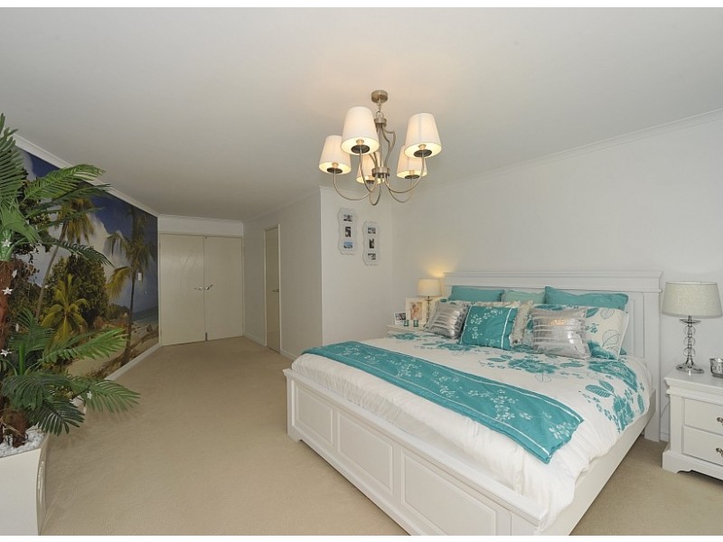 56 Carissa Turn, Halls Head WA 6210