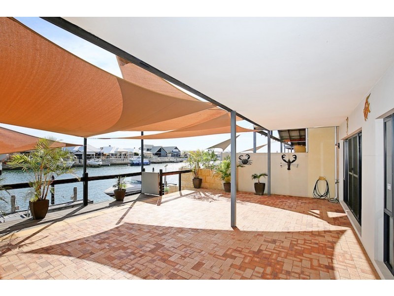 11/3 Piccolo Place, Halls Head WA 6210