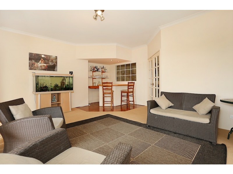 8 Capricorn Mews, Halls Head WA 6210