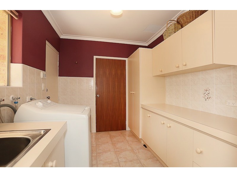 26 Arundel Drive, Halls Head WA 6210