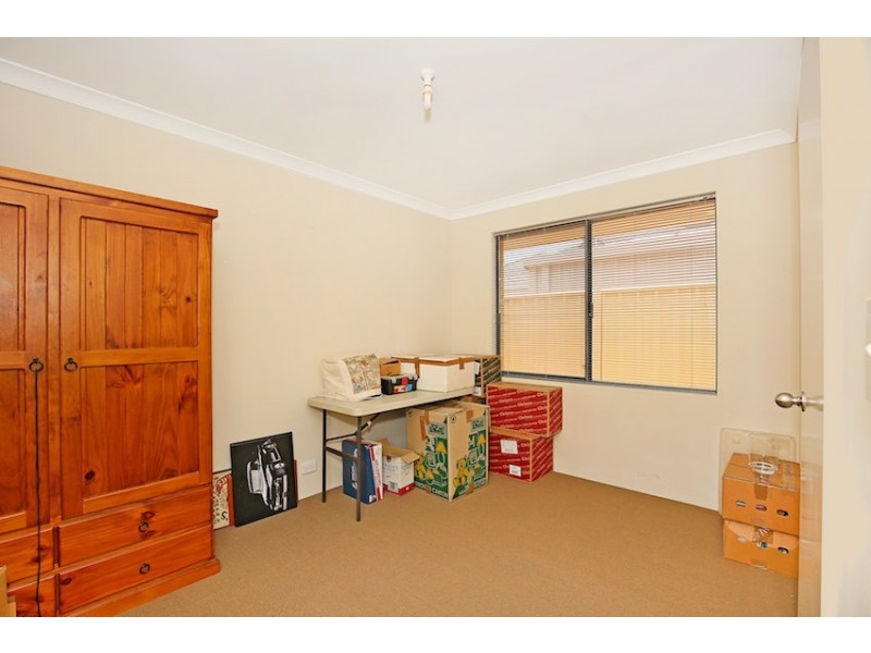 3 Albina Chase, Lakelands WA 6180