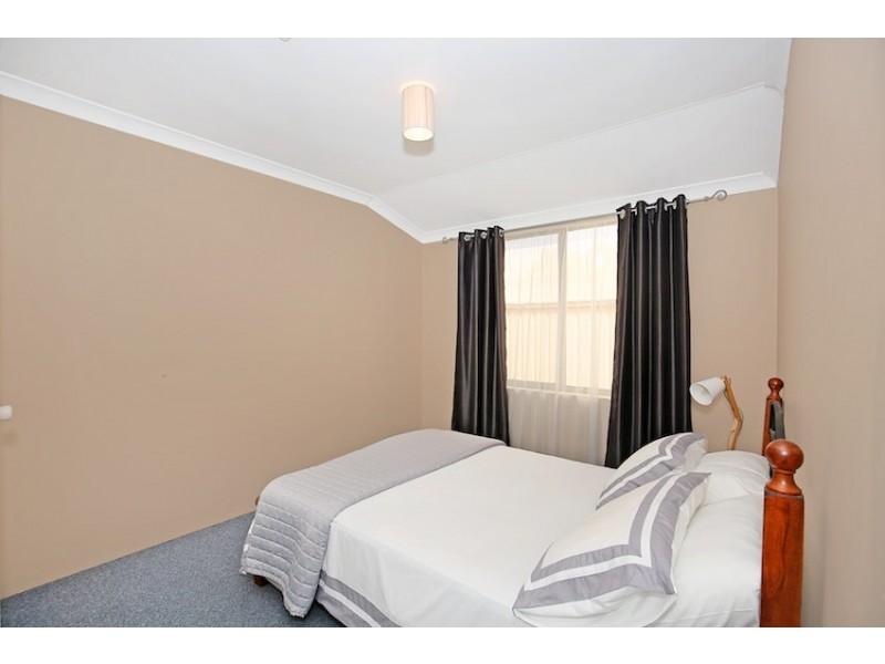 72 Exchequer Avenue, Greenfields WA 6210