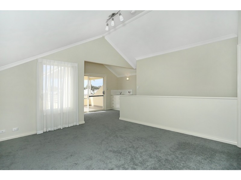 10 Guilderton Close, Erskine WA 6210