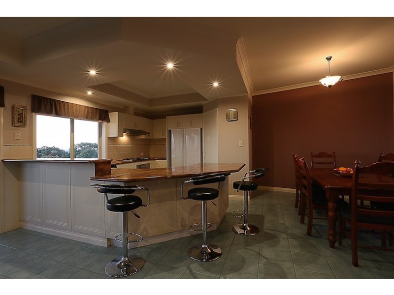 3 Rose Street, Halls Head WA 6210