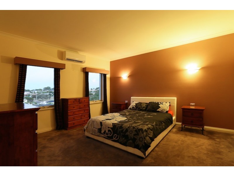 3 Rose Street, Halls Head WA 6210