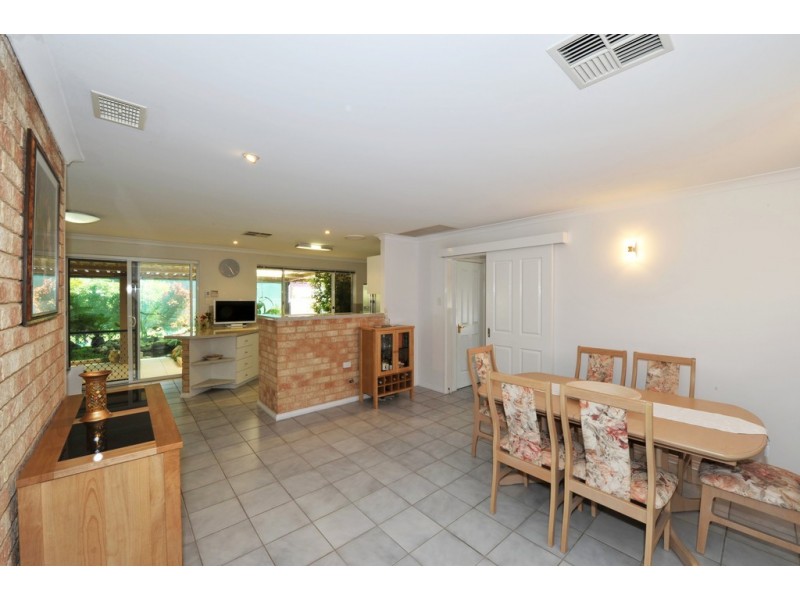 25 Success Street, Madora Bay WA 6210