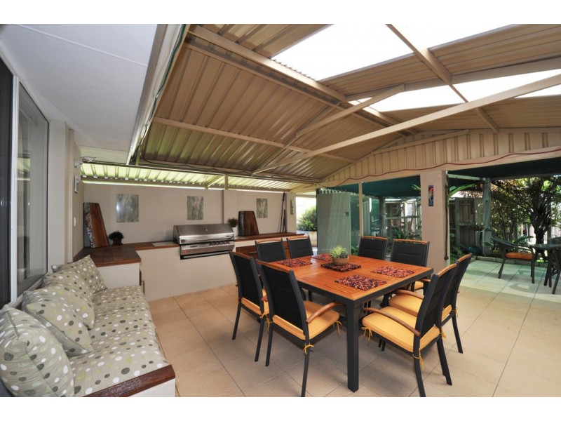 25 Success Street, Madora Bay WA 6210