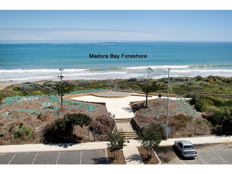 25 Success Street, Madora Bay WA 6210