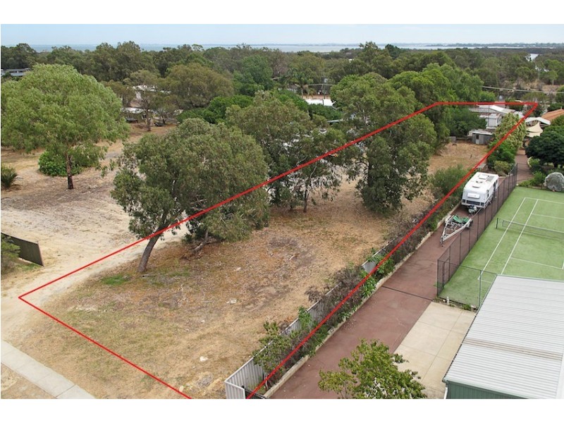 11 Rivergum Esplanade, South Yunderup WA 6208