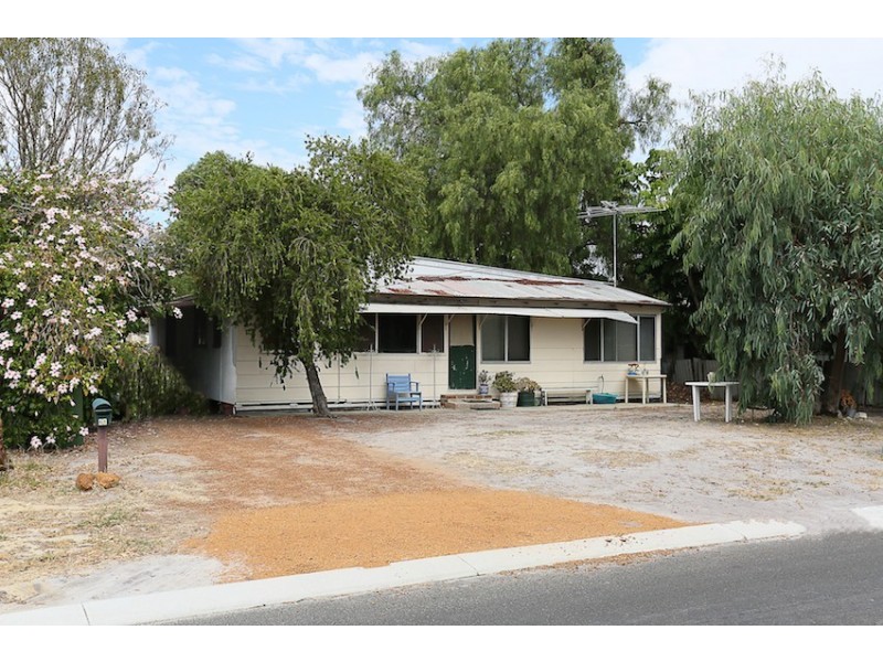 11 Rivergum Esplanade, South Yunderup WA 6208