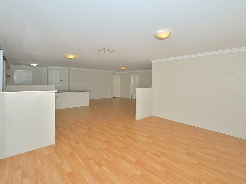 6 Jolly Rambler Boulevard, Ravenswood WA 6208