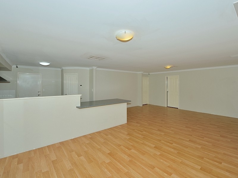 6 Jolly Rambler Boulevard, Ravenswood WA 6208