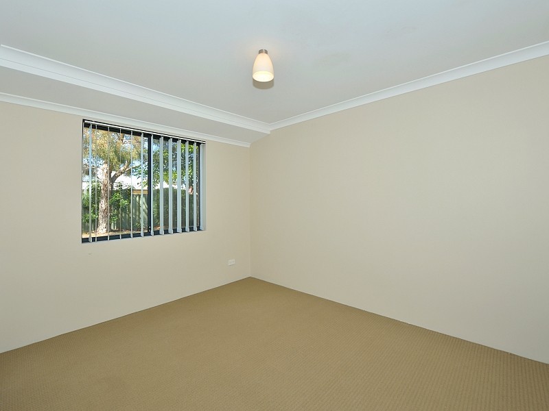 6 Jolly Rambler Boulevard, Ravenswood WA 6208