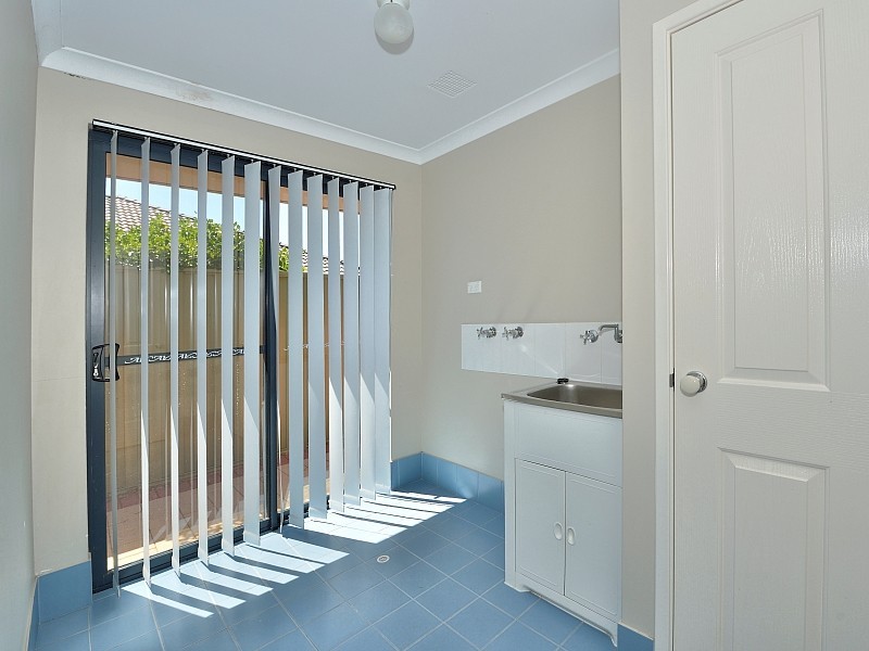 6 Jolly Rambler Boulevard, Ravenswood WA 6208