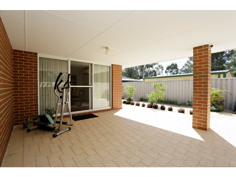 5 Nerrena Court, Greenfields WA 6210