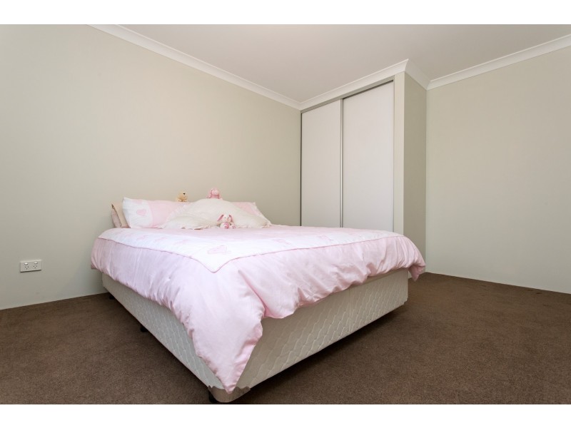 27 Elkridge Turn, Meadow Springs WA 6210