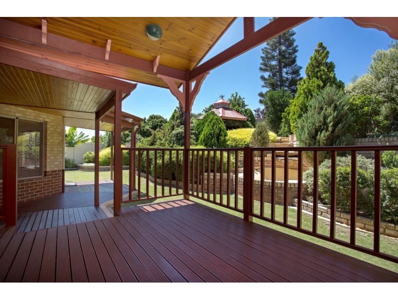 9 Gifford Rise, Meadow Springs WA 6210