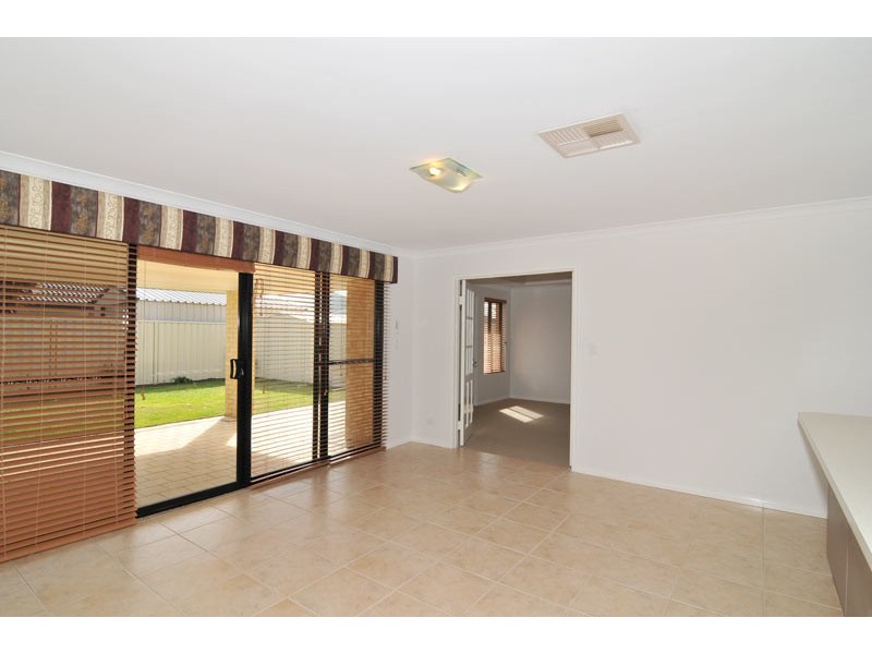 20 Prentice Way, Lakelands WA 6180