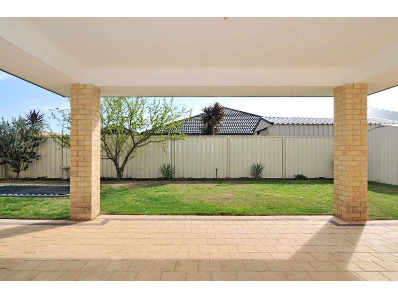 20 Prentice Way, Lakelands WA 6180