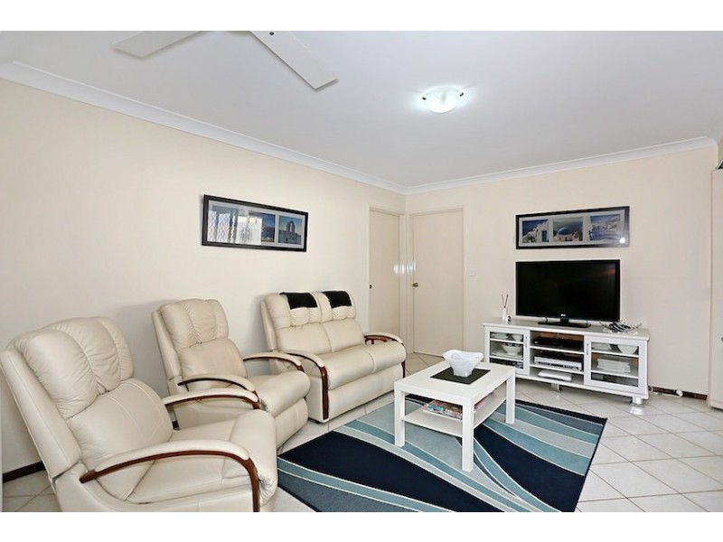 6 Tennyson Avenue, Halls Head WA 6210