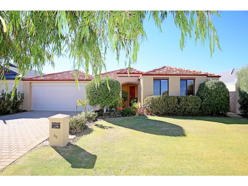 66 Buckingham Drive, Wannanup WA 6210