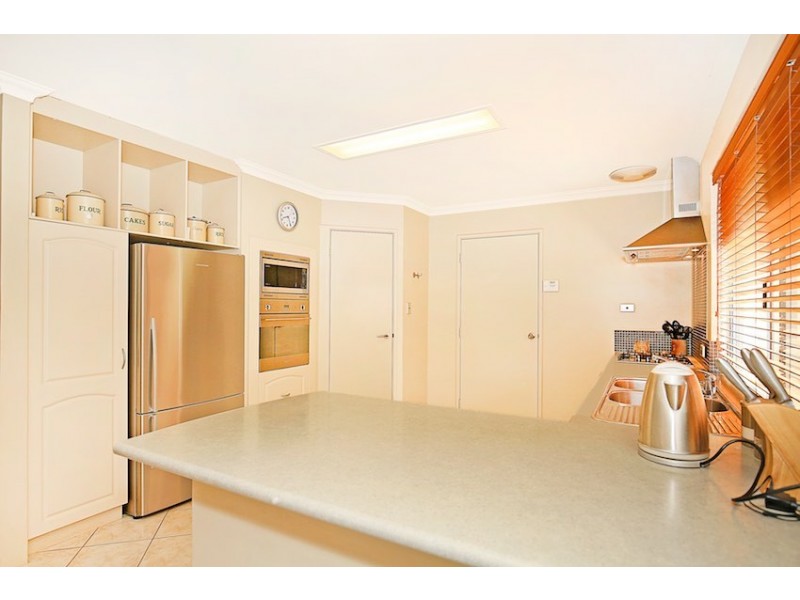 66 Buckingham Drive, Wannanup WA 6210