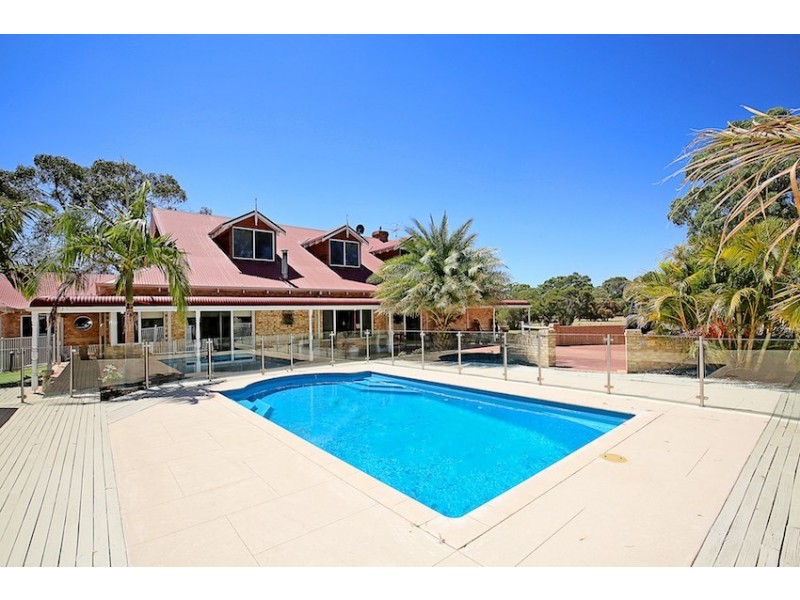 66 Red Road, Parklands WA 6180