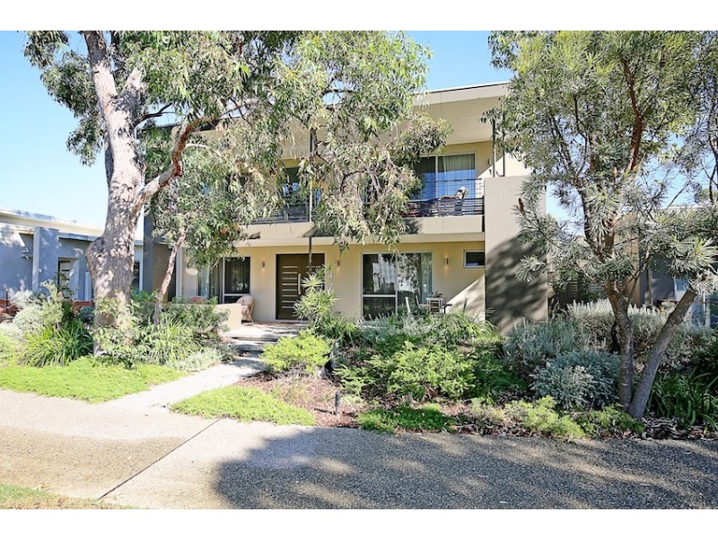 17 Whimbrel Crescent, Coodanup WA 6210